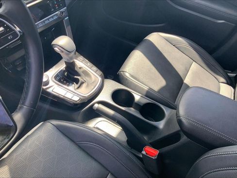 Used 2024 Kia Seltos EX AWD/4WD image 16