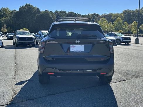 New 2026 Nissan Kicks SR FWD image 22