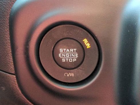 Used 2023 Jeep Wrangler Unlimited Rubicon 4xe AWD/4WD image 25
