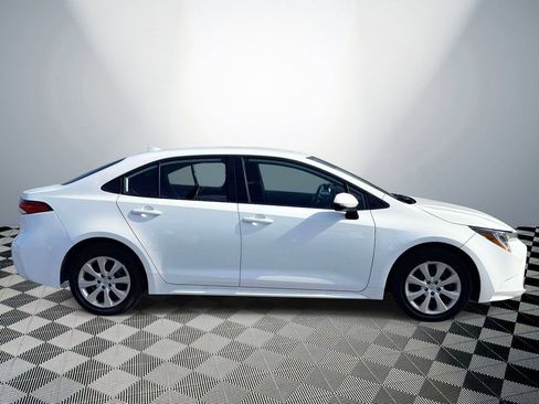 Used 2026 Toyota Corolla LE FWD image 6