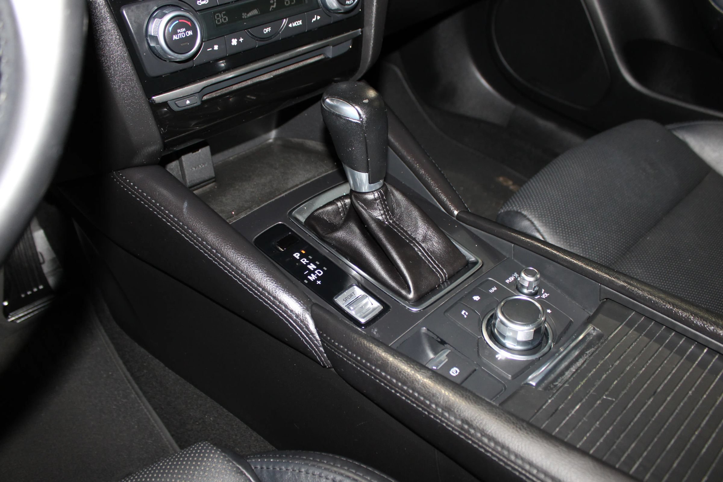 Used 2016 MAZDA MAZDA6 Touring FWD image 19
