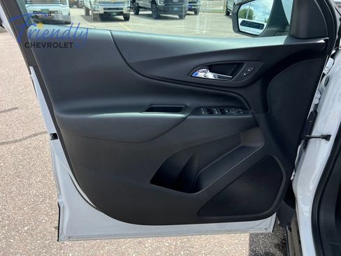 Certified 2021 Chevrolet Equinox LT AWD/4WD image 23