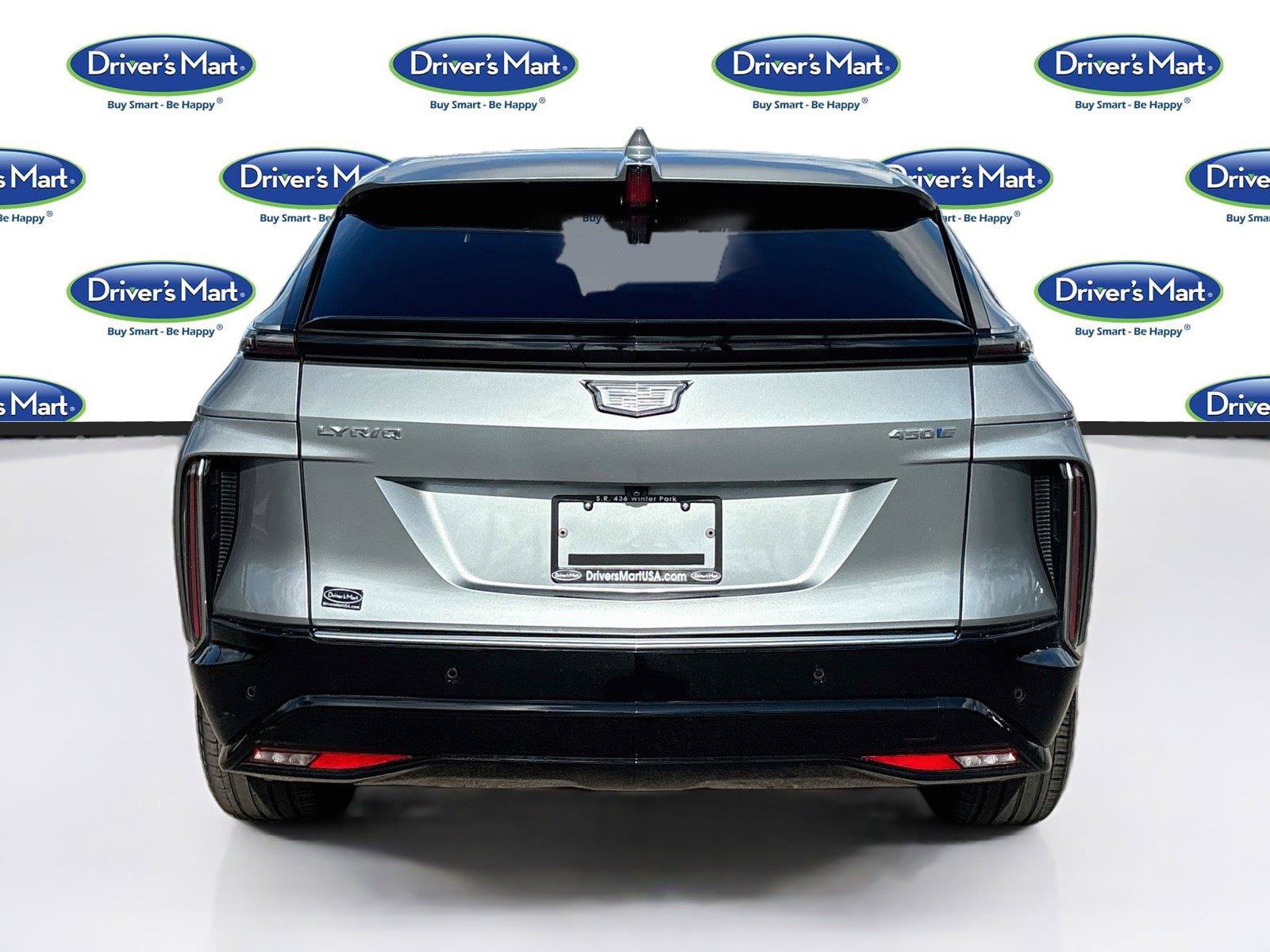 Used 2024 Cadillac Lyriq Tech RWD image 6