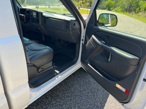 Used 2006 GMC Sierra 1500 W/T image 15