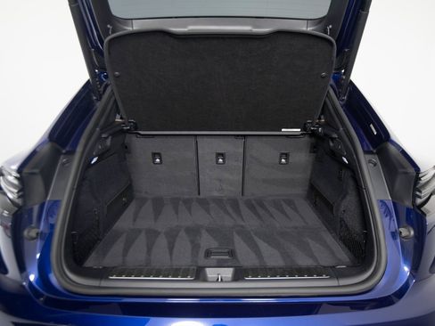 Certified 2024 Porsche Macan Turbo Electric image 43