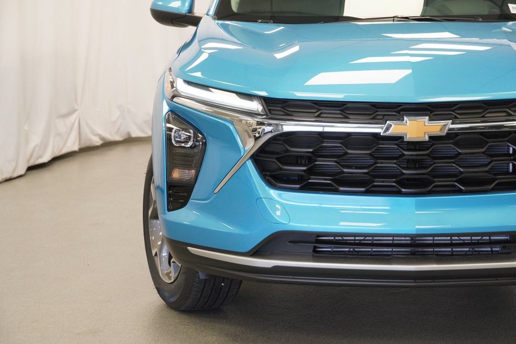 New 2026 Chevrolet Trax LT FWD image 33