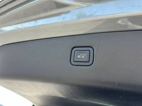 Used 2024 Chevrolet Blazer RS w/ Driver Confidence II Package FWD image 25