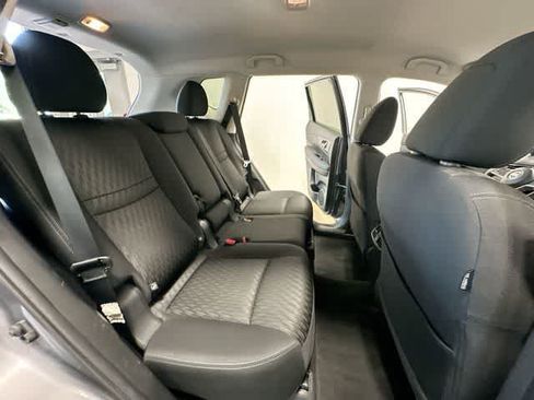 Used 2018 Nissan Rogue SV AWD/4WD image 23