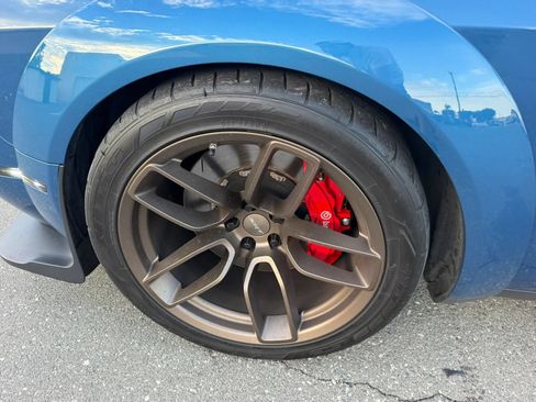 Used 2020 Dodge Challenger SRT Hellcat RWD image 28