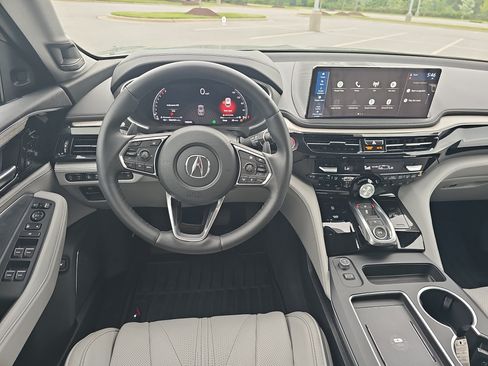 Used 2026 Acura MDX SH-AWD w/ Advance Package image 16
