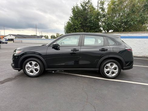 Certified 2024 Honda HR-V LX image 2