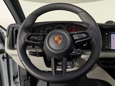 New 2026 Porsche Cayenne image 37