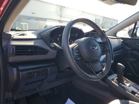 Certified 2024 Subaru Crosstrek 2.5i Limited w/ Crosstrek Mirror Package image 19