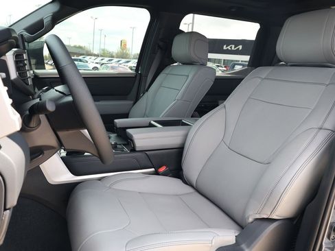 New 2026 Toyota Tundra Limited image 29