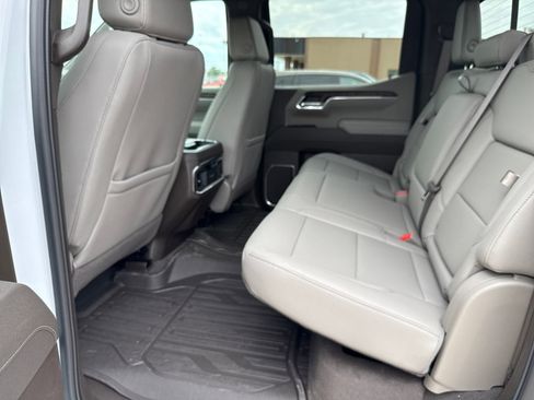 New 2026 GMC Sierra 1500 SLT w/ SLT Premium Plus Package AWD/4WD image 25