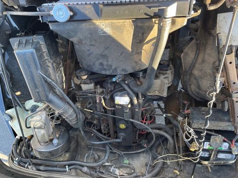 Used 1995 Jeep Wrangler S image 10