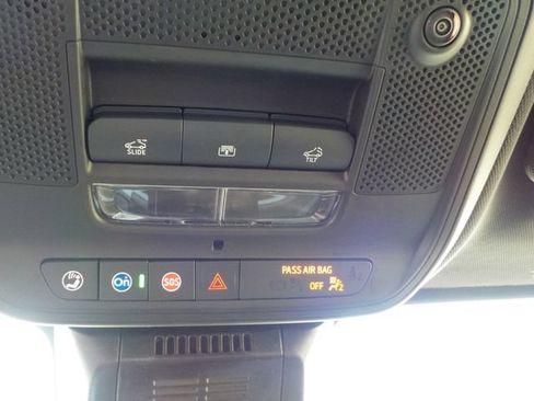 New 2027 GMC Terrain AT4 w/ Convenience Package III AWD/4WD image 36