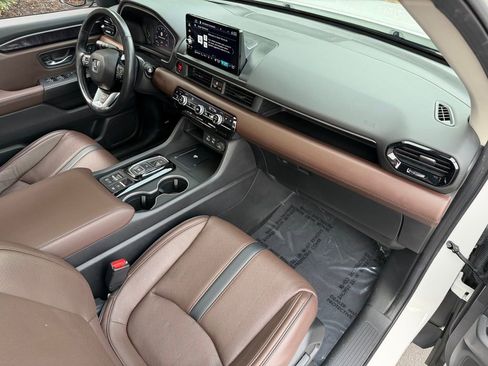 Used 2023 Honda Pilot Elite image 35