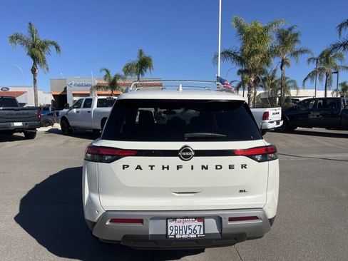 Used 2022 Nissan Pathfinder SL w/ SL Black Package image 7