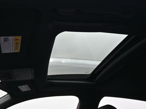 Used 2023 Acura Integra A-Spec image 18