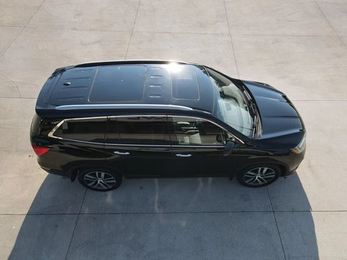 Used 2017 Honda Pilot Elite image 55