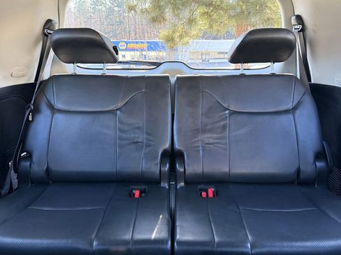 Used 2018 Lexus LX 570 4WD w/ Luxury Package image 43