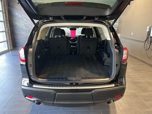 Used 2023 Subaru Ascent Premium w/ Convenience Package AWD/4WD image 31
