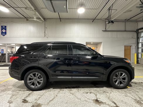 Certified 2023 Ford Explorer XLT w/ Equipment Group 202A image 2