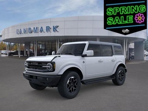 New 2025 Ford Bronco Outer Banks image 1