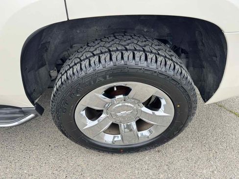 Used 2015 Chevrolet Tahoe LTZ image 42