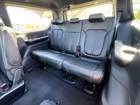 New 2026 Jeep Grand Wagoneer Limited AWD/4WD image 21