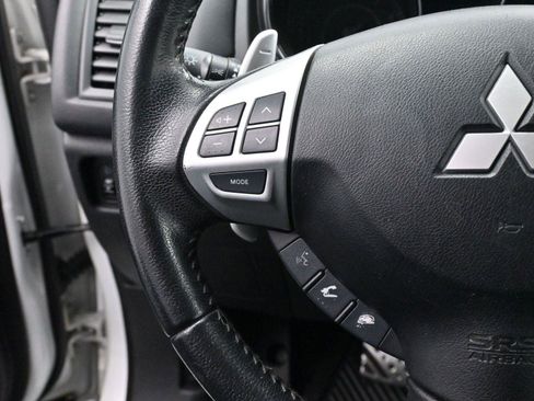 Used 2013 Mitsubishi Outlander Sport LE image 17