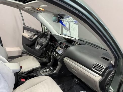 Used 2018 Subaru Forester 2.5i Premium w/ All-Weather Package AWD/4WD image 27