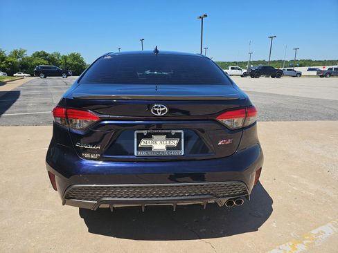 Used 2020 Toyota Corolla XSE FWD image 4