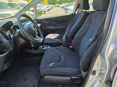 Used 2013 Honda Fit Sport image 20