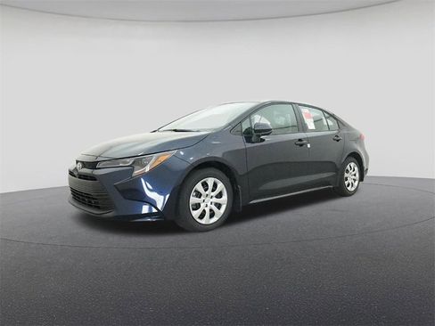 New 2026 Toyota Corolla LE image 17