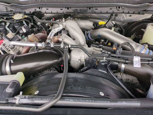 Used 2024 Ford F250 Lariat image 23