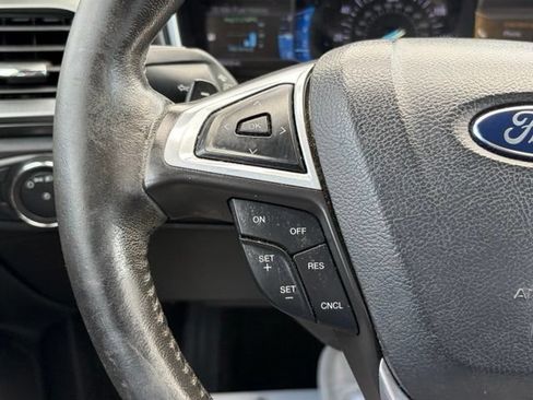 Used 2014 Ford Fusion Titanium FWD image 21