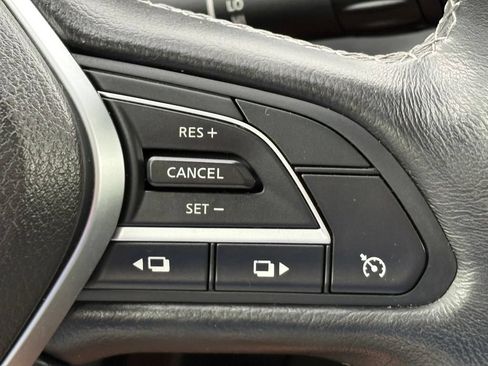 Used 2018 INFINITI Q50 Sport AWD/4WD image 17