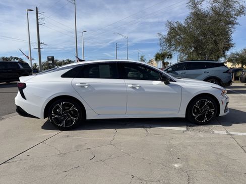 Used 2025 Kia K5 GT-Line w/ GT-Line Premium Package image 3