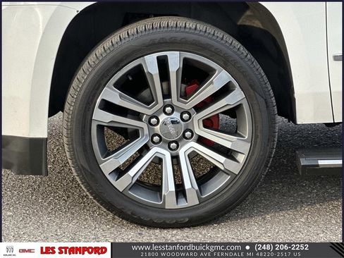 Used 2018 GMC Yukon Denali w/ Denali Ultimate Package image 10