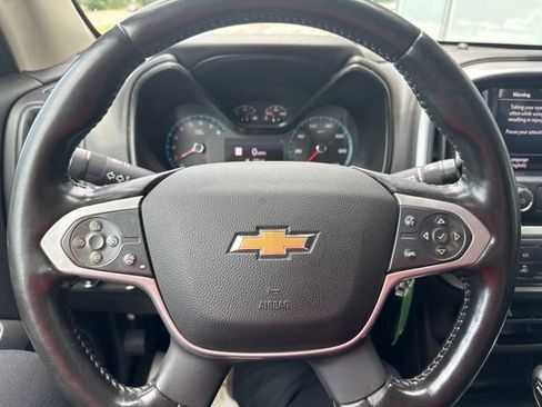 Used 2022 Chevrolet Colorado LT w/ Luxury Package AWD/4WD image 18