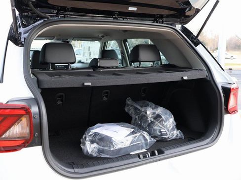 New 2026 Hyundai Venue SEL image 16