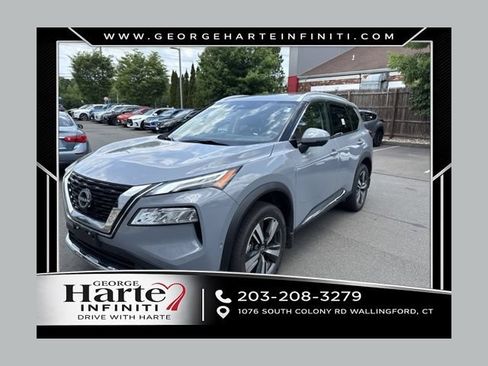 Used 2023 Nissan Rogue Platinum w/ Platinum Premium Package AWD/4WD image 1