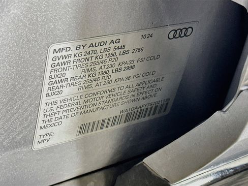 Used 2025 Audi Q5 2.0T Premium AWD/4WD image 12