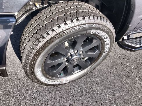 New 2025 RAM 2500 Big Horn AWD/4WD image 10