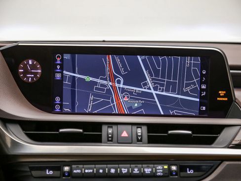 Used 2019 Lexus ES 350 w/ Accessory Package 2 FWD image 15