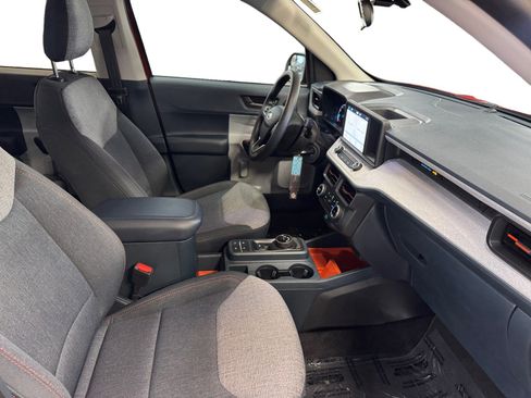 Used 2024 Ford Maverick XLT image 15