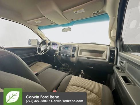 Used 2012 RAM 2500 ST w/ Chrome Appearance Group image 20