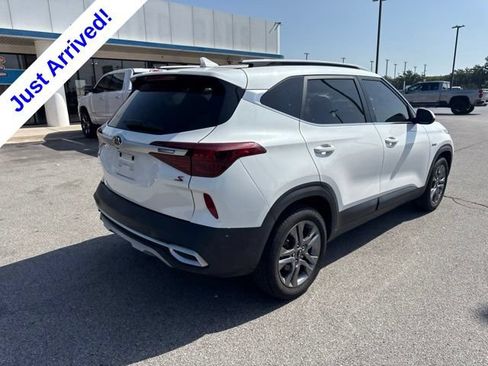 Used 2021 Kia Seltos S AWD/4WD image 3